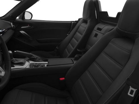 Used 2017 FIAT 124 Spider Lusso image 42