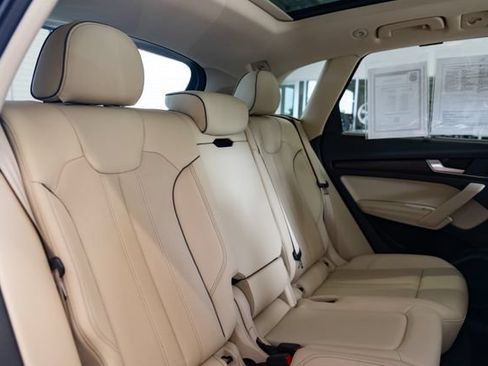Certified 2023 Audi Q5 2.0T Premium Plus w/ Premium Plus Package AWD/4WD image 33