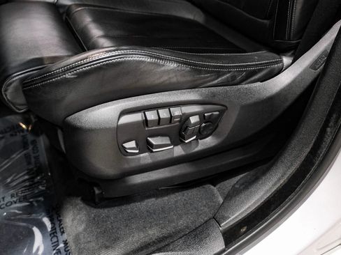 Used 2018 BMW X5 M image 31