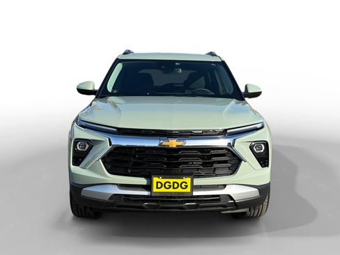 New 2026 Chevrolet TrailBlazer LT w/ Convenience Package image 8