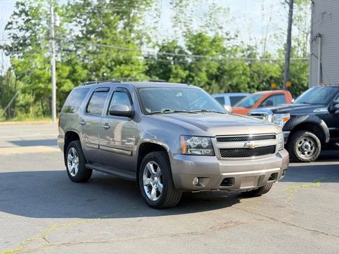Used 2011 Chevrolet Tahoe LT AWD/4WD image 4