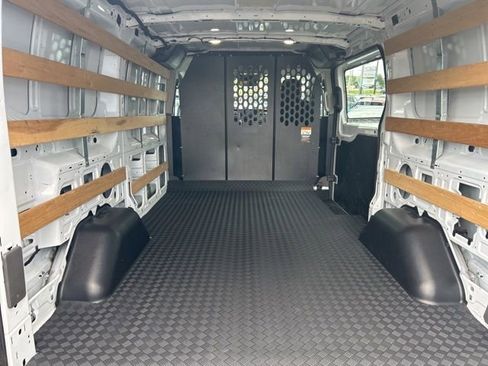 Used 2025 Ford Transit 250 Low Roof w/ Exterior Upgrade Package RWD image 18
