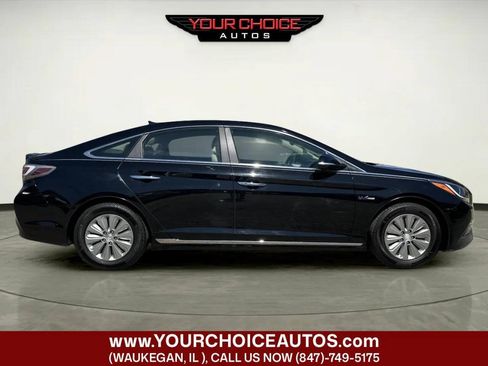Used 2016 Hyundai Sonata SE FWD image 6