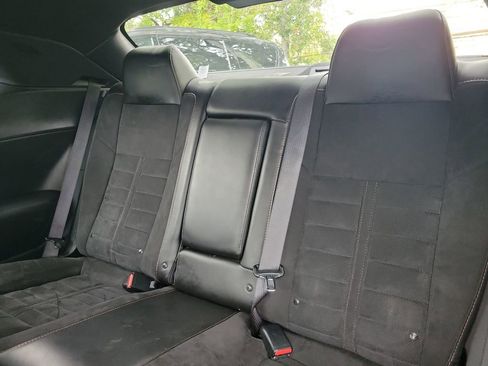 Used 2020 Dodge Challenger R/T image 18