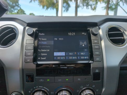 Used 2021 Toyota Tundra SR5 AWD/4WD image 23