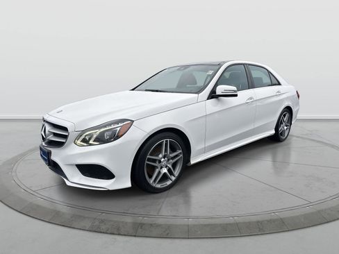 Used 2016 Mercedes-Benz E 350 4MATIC Sedan image 1