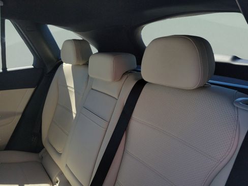 Certified 2026 Mercedes-Benz GLC 300 image 8