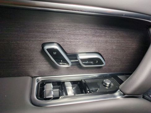 New 2026 Land Rover Range Rover SE AWD/4WD image 14