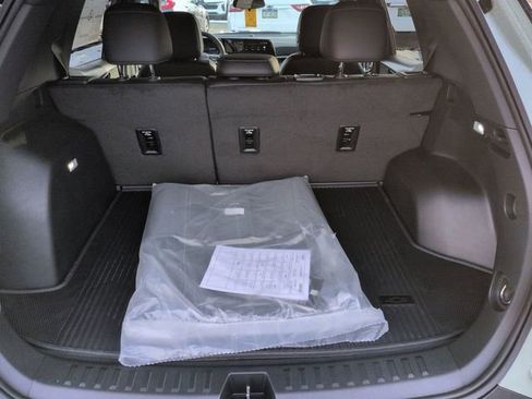 New 2026 Chevrolet Equinox LT w/ Convenience Package II image 41