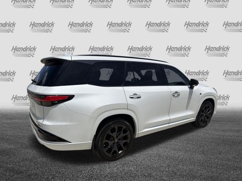 Used 2024 Lexus TX 500h AWD w/ Technology Package image 10