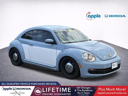 Used 2015 Volkswagen Beetle 1.8T image 1