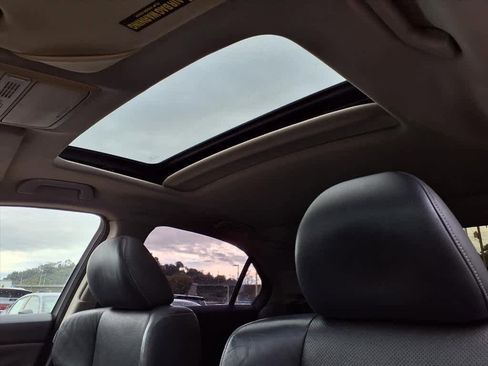 Used 2012 Acura TSX Sedan image 17