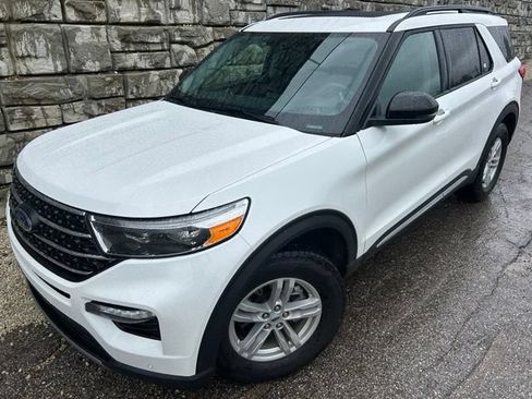 Used 2023 Ford Explorer XLT w/ Equipment Group 202A AWD/4WD image 1