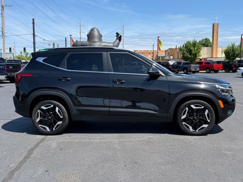 Used 2024 Kia Seltos SX AWD/4WD image 9