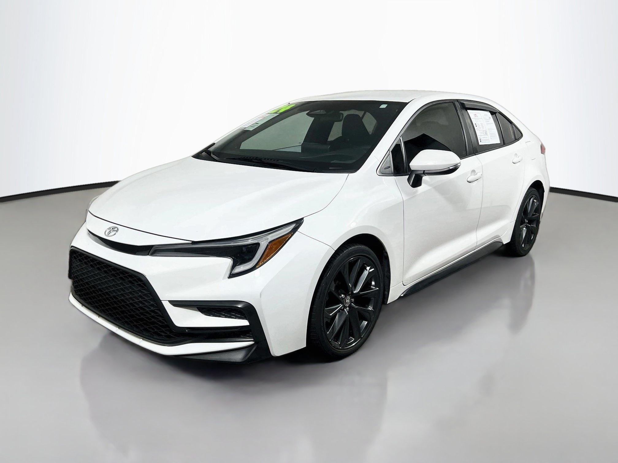 Used 2024 Toyota Corolla SE FWD image 10