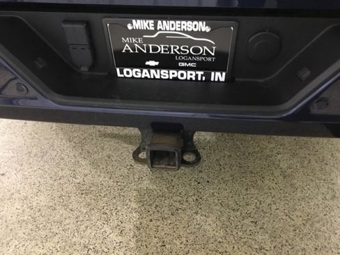 Used 2022 Chevrolet Silverado 2500 High Country w/ Technology Package image 24