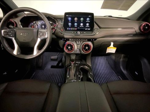 Used 2025 Chevrolet Blazer RS w/ Enhanced Convenience Package AWD/4WD image 15