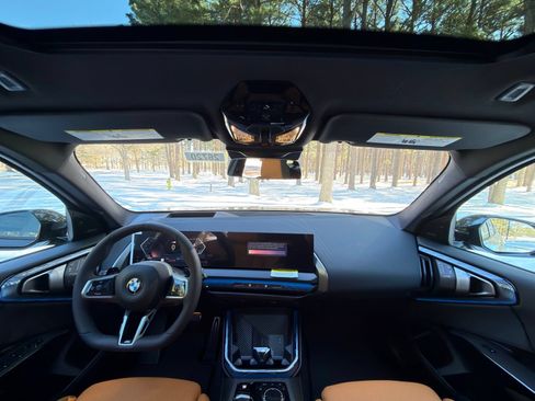 New 2026 BMW X3 xDrive30i w/ Premium Package AWD/4WD image 2