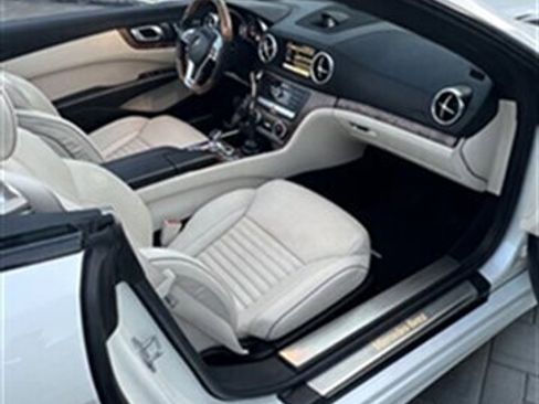 Used 2013 Mercedes-Benz SL 550 image 18