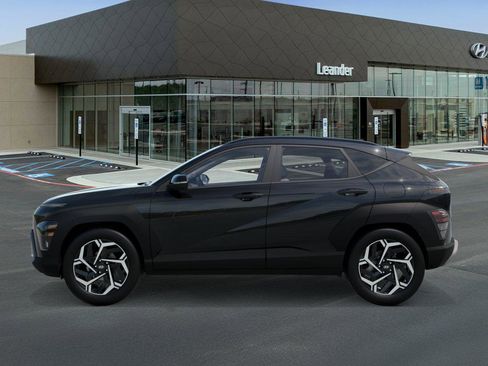 New 2026 Hyundai Kona Limited FWD image 3