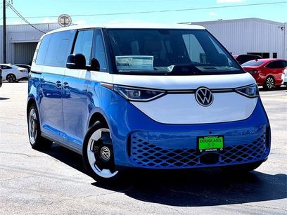 New 2025 Volkswagen ID. Buzz Pro S Plus