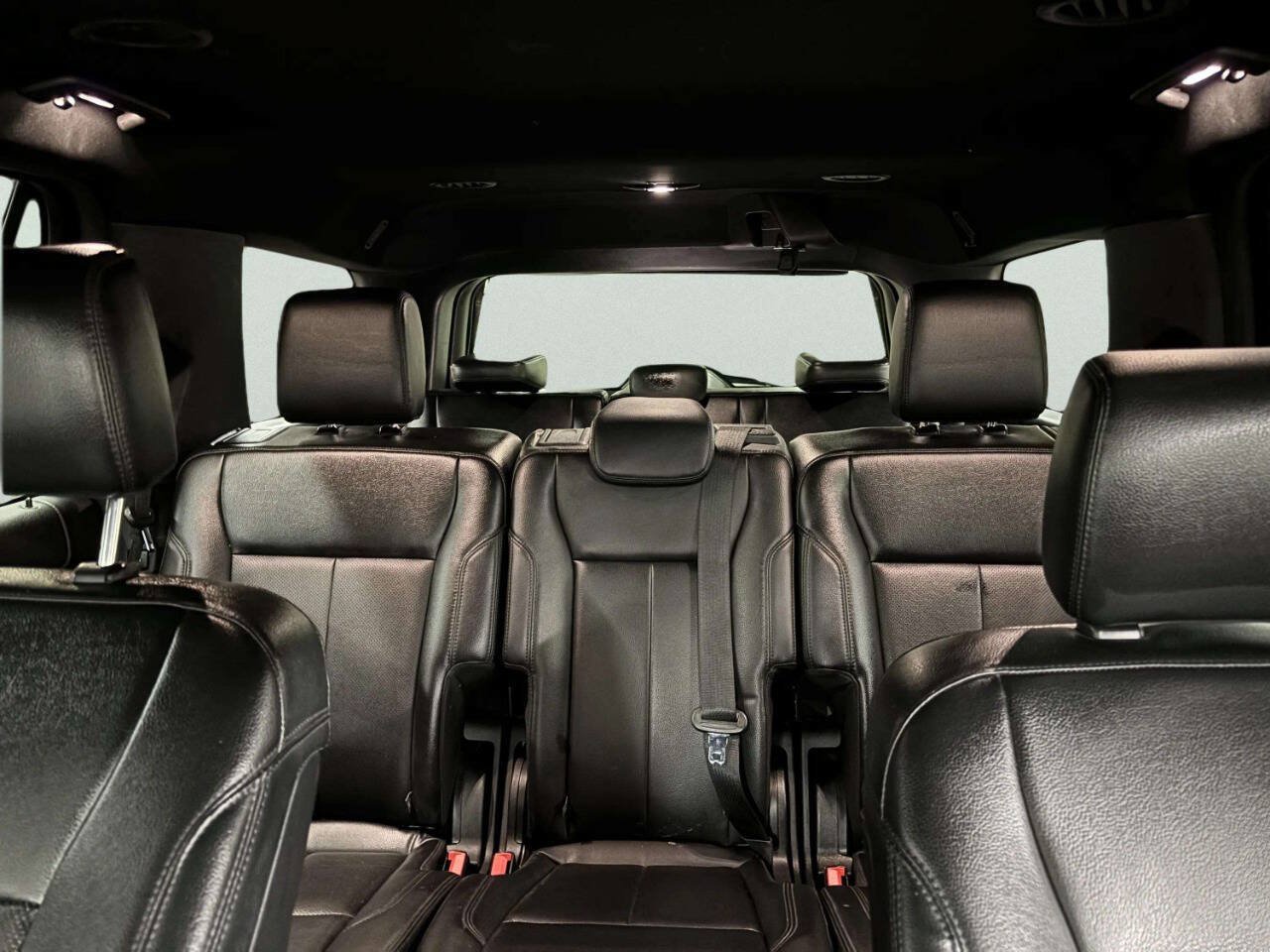 Used 2019 Ford Expedition XLT AWD/4WD image 27