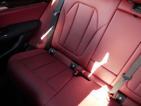 Used 2022 BMW X3 xDrive30i w/ Convenience Package image 12