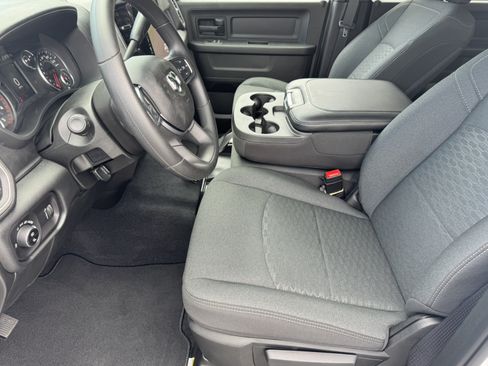 New 2026 RAM 3500 Tradesman AWD/4WD image 9
