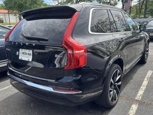 Used 2023 Volvo XC90 B6 Plus w/ Protection Package Premier AWD/4WD image 4