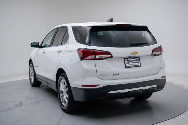 Used 2024 Chevrolet Equinox LT w/ LPO, Floor Liner Package FWD image 4