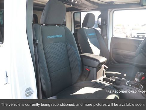 Used 2024 Jeep Wrangler Unlimited Rubicon 4xe w/ Technology Group image 15