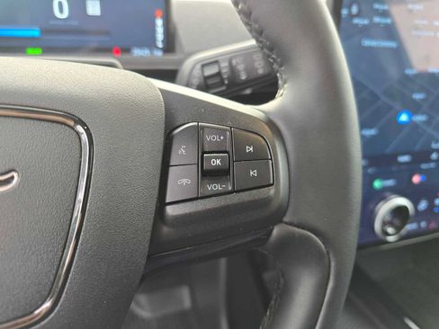 Used 2022 Ford Mustang Mach-E Premium image 30