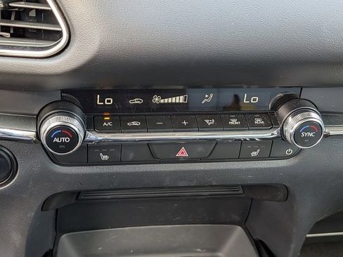 Certified 2025 MAZDA CX-30 AWD 2.5 S w/ Premium Package image 30