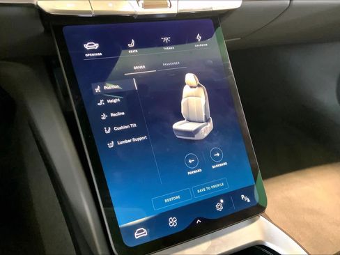 Used 2025 Lucid Air Touring AWD/4WD image 32