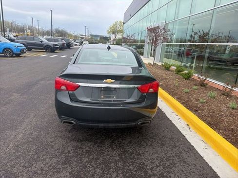 Used 2015 Chevrolet Impala LTZ image 17