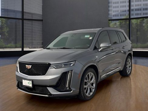 Used 2020 Cadillac XT6 Sport w/ Platinum Package image 9