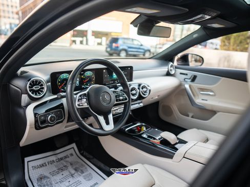 Used 2019 Mercedes-Benz A 220 image 13