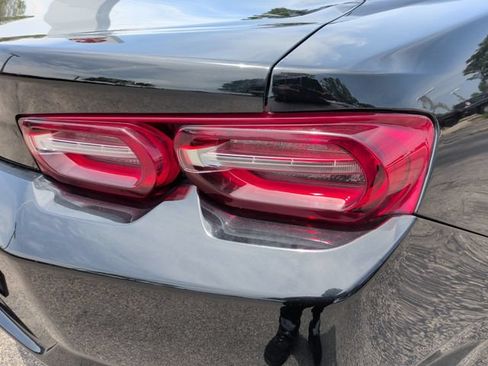 Used 2022 Chevrolet Camaro LT RWD image 11