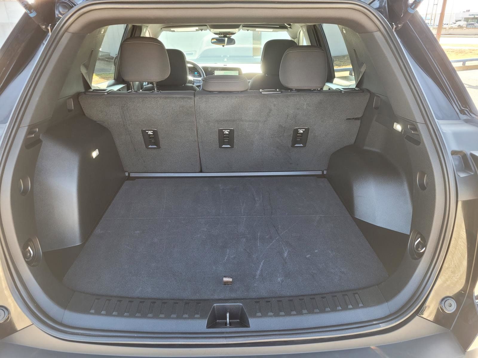 Used 2026 Chevrolet Equinox LT AWD/4WD image 12