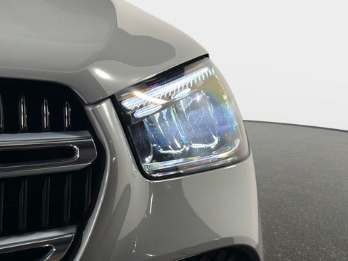 Used 2025 Mercedes-Benz GLE 350 4MATIC image 10