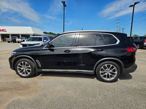Used 2020 BMW X5 sDrive40i w/ Premium Package RWD image 2