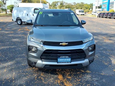 Used 2021 Chevrolet TrailBlazer LT w/ Convenience Package image 2