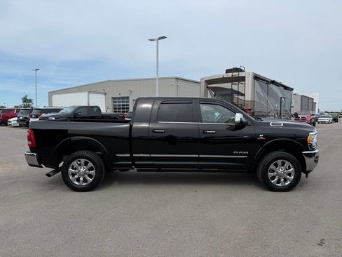 Used 2020 RAM 2500 Limited AWD/4WD image 34
