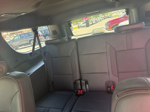 New 2026 Chevrolet Suburban RST AWD/4WD image 15