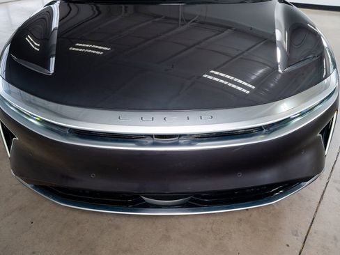 Used 2024 Lucid Air Touring image 14