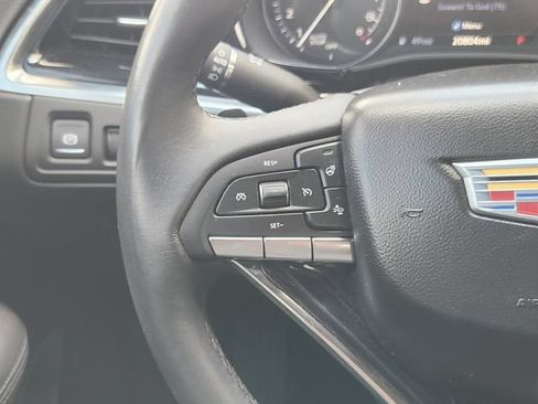 Used 2025 Cadillac XT6 Premium Luxury w/ Technology Package FWD image 28