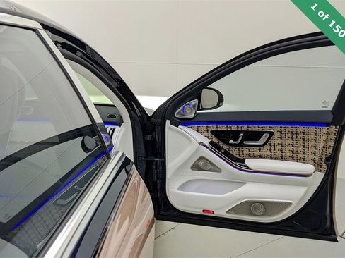 Used 2023 Mercedes-Benz Maybach S 680 4MATIC image 45
