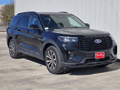 New 2025 Ford Explorer ST-Line w/ Premium Package image 2