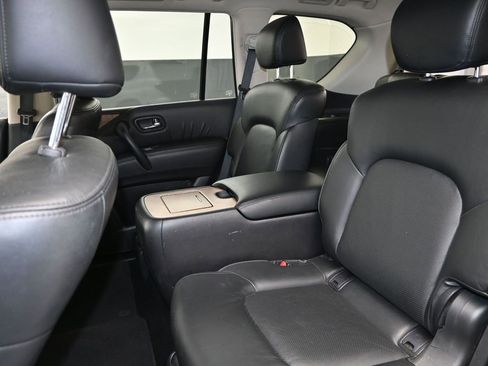 Used 2024 Nissan Armada SL w/ Captain's Chairs Package RWD image 14