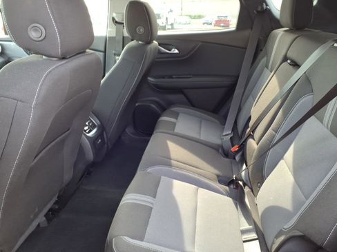 Used 2024 Chevrolet Blazer LT w/ Convenience Package FWD image 26